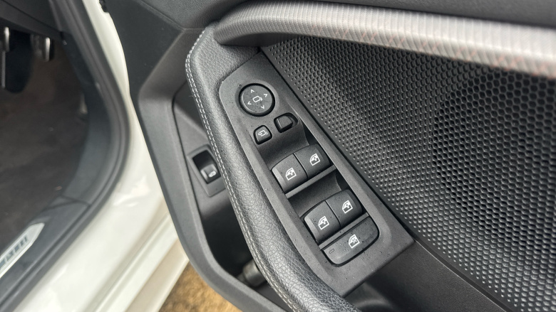 BMW 1 Series 118i M Sport 5dr Petrol Hatchback